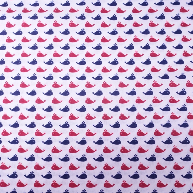 Nackenkissen inkl. Bezug weiß mit roten und blauen Walfischen